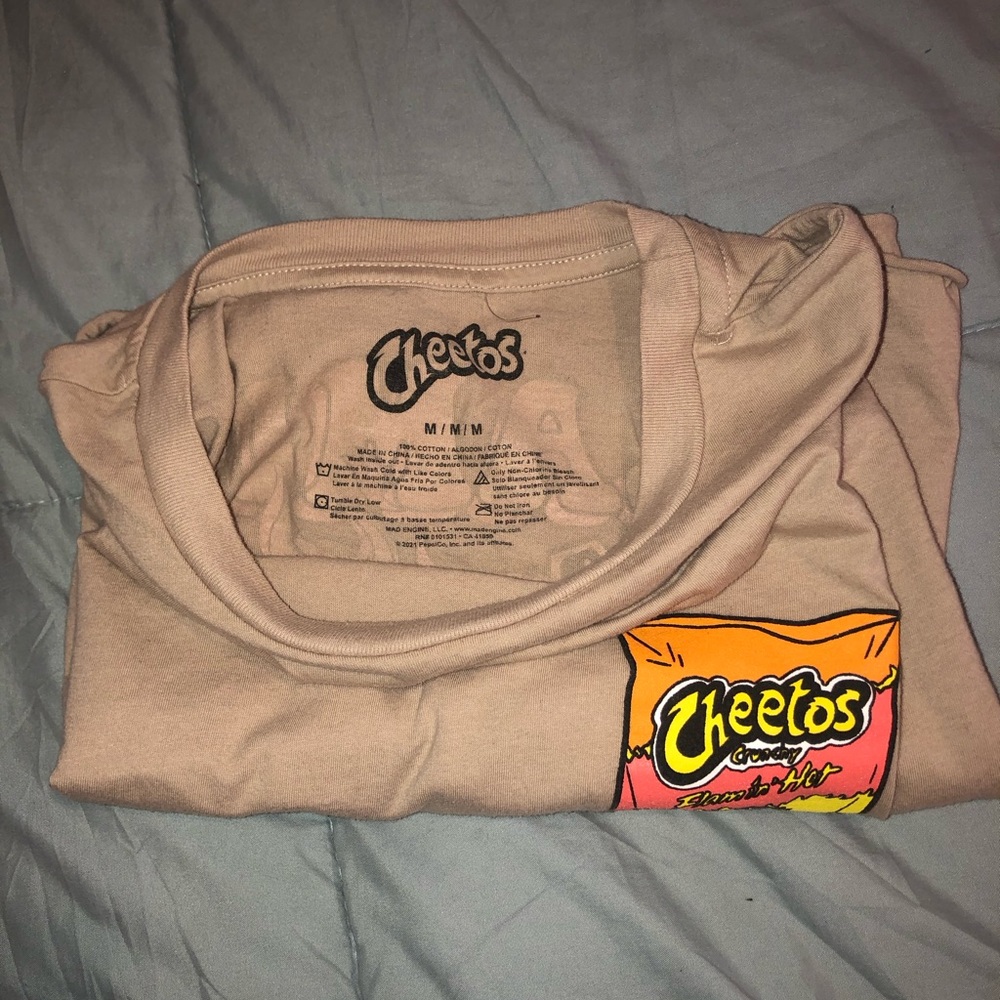 flaming hot cheetos crop shirt - Picture 3 of 3